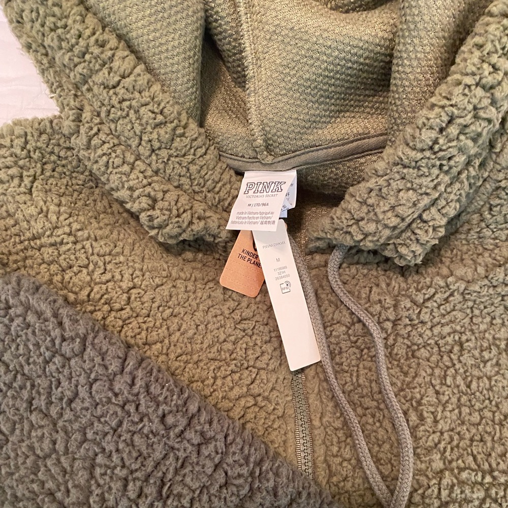 VS PINK SHERPA